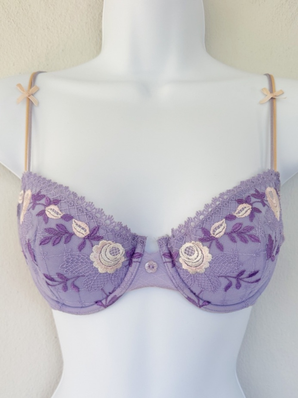 Victorias Secret Angels purple floral embroidered lace underwire bra size 34C